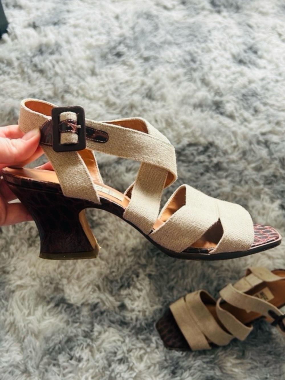 Vintage Nine West Beige Canvas Strap Sandals